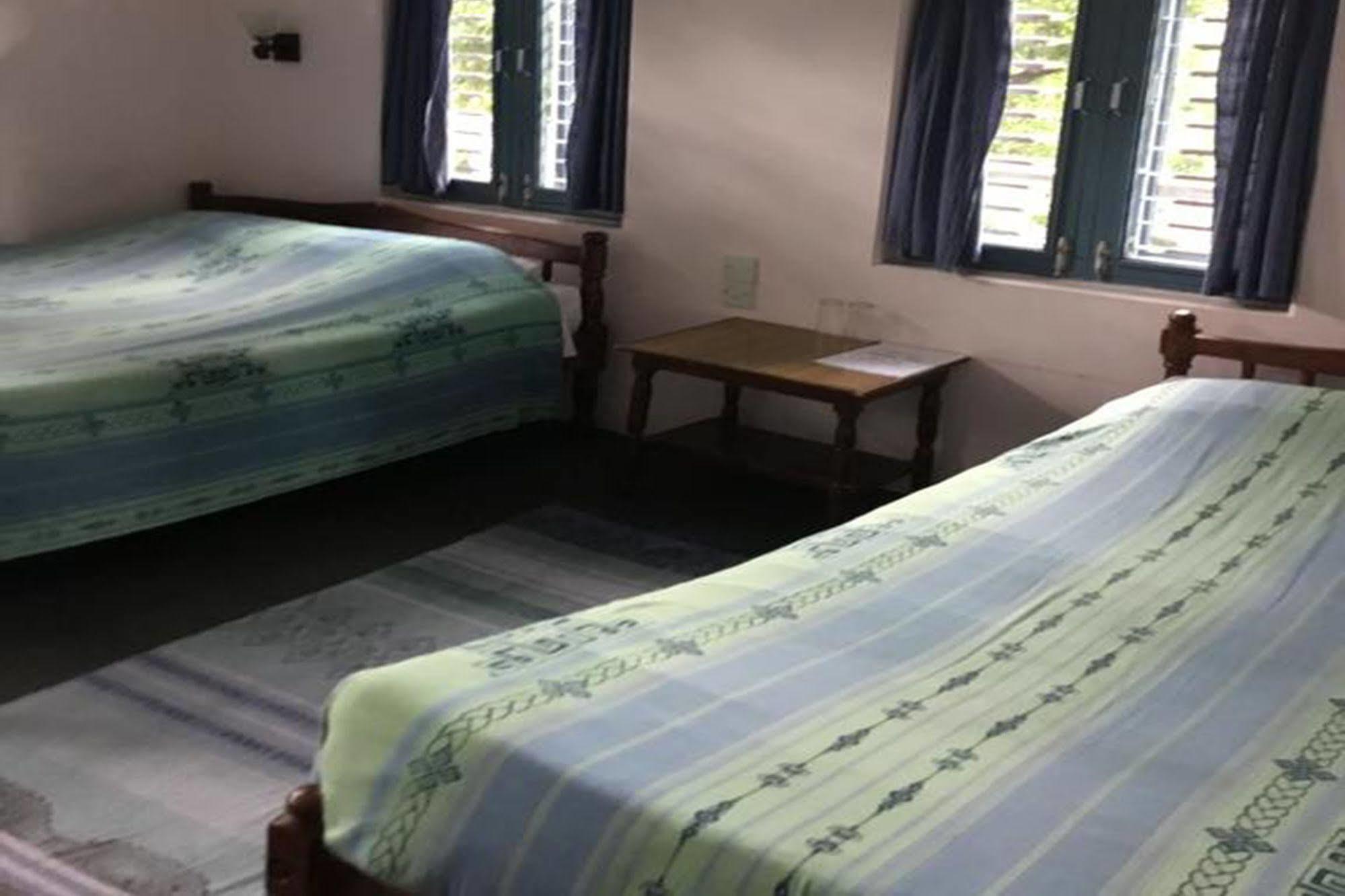 Sacred Valley Inn Ποκάρα Εξωτερικό φωτογραφία